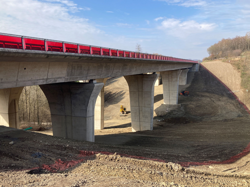 Talbrücke Raelsbach (Foto: Autobahn Westfalen)