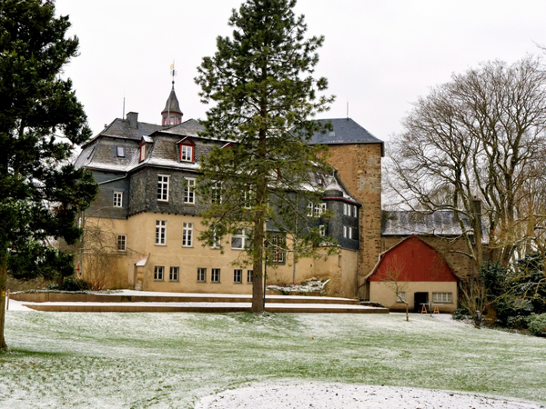 Winterlandschaft im Oberen Schloss (Foto: Stadt Siegen)