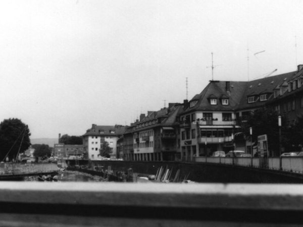 Errichtung der Siegplatte in der Unterstadt vor 1968 (Foto: Stadtarchiv Siegen, Bestand 704, Nummer 4038)