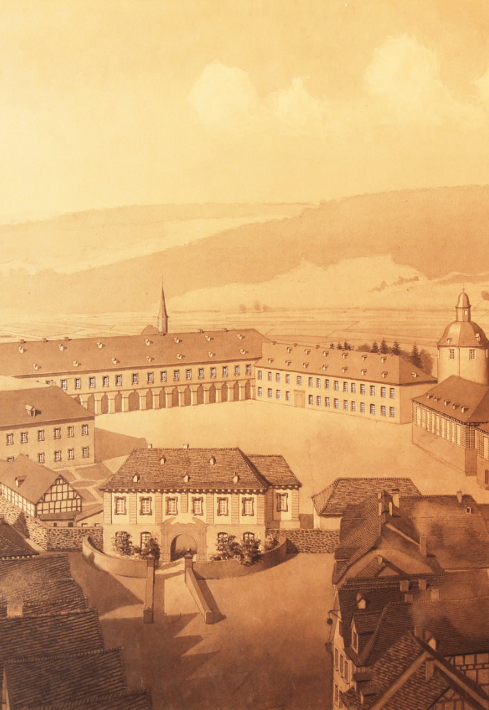 
                                Historische Ansicht des Unteren Schlosses: Sandsteinportal - Wilhelm Scheiner, Siegen Unteres Schloss Rekonstruktionsversuch, 1922, Tusche (Quelle: Siegerlandmuseum)
                            