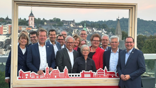 Der Vorstand des Städtetags NRW traf sich jetzt in Siegen anlässlich des 800-jährigen Stadtjubiläums. (Foto: Stadt Siegen)