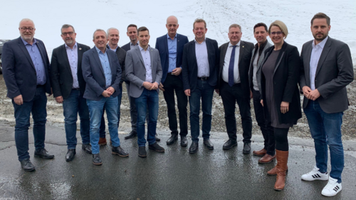 Bürgermeisterin sowie Bürgermeister und Landrat des Kreises Siegen-Wittgenstein rufen gemeinsam dazu auf, an der Kundgebung am Donnerstag, 25.01.2024, in Weidenau teilzunehmen. Foto: BMK