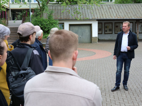 Am Montag, 7. Juli 2025, lädt Bürgermeister Steffen Mues zur nächsten kostenlosen Stadtführung ein. (Foto: Stadt Siegen)