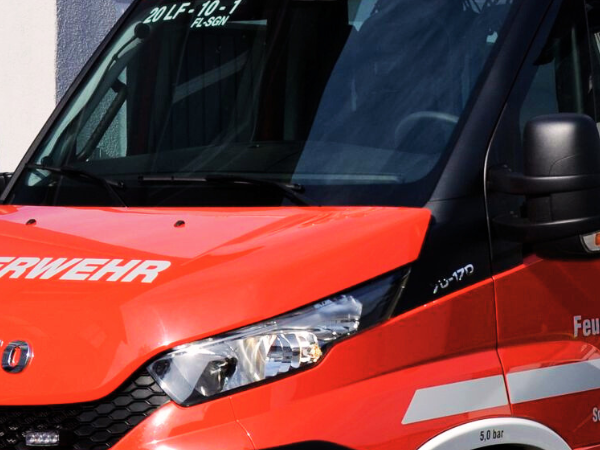 Bildauschnitt eines Feuerwehrfahrzeugs des Löschzugs Sohlbach-Buchen. Foto: Feuerwehr Siegen