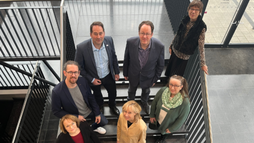 Ute Debus (Kantorei), Peter Scholl (Bach-Chor), Arne Fries (Kulturbeigeordneter), Astrid Schneider (Kulturabteilung), Michael Nassauer (Intendant Philharmonie Südwestfalen), Petra Koch (Philharmonischer Chor), Helga Lange (Kammerchor Weidenau)(v.l.).