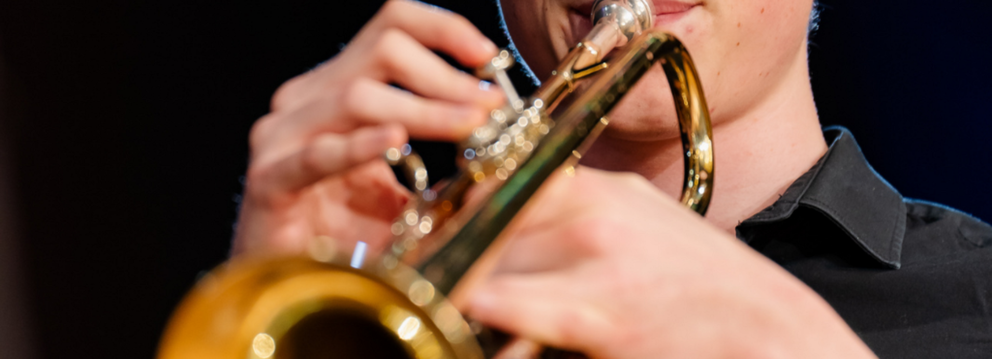 Sem El Hagge, ehemaliger Schüler der Musikschule, an der Trompete (Foto: Irina Missal)