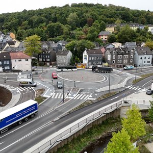 
                                Der neue Kreisel "Schleifmühlchen" wurde am 22. September 2025 offiziell eröffnet. (Foto: Stadt Siegen)
                            